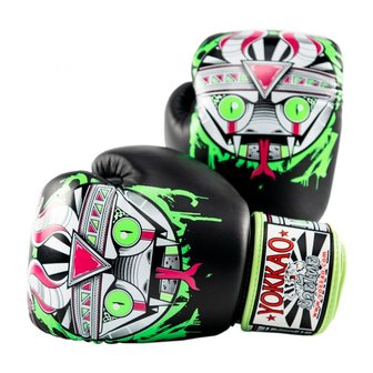 YOKKAO APEX Snake Muay Thai Bokshandschoenen