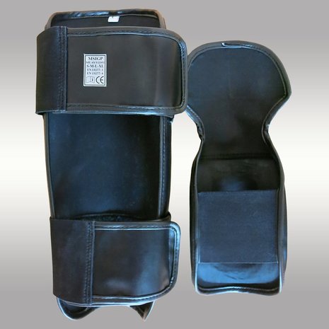 MUAY DARK LINE SCHEENBESCHERMER ZWART