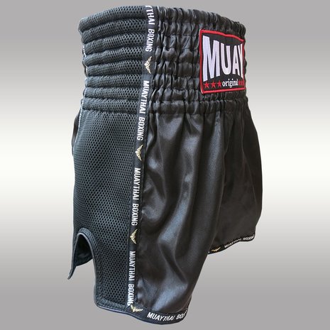 MUAY SHORT WICKED ZWART